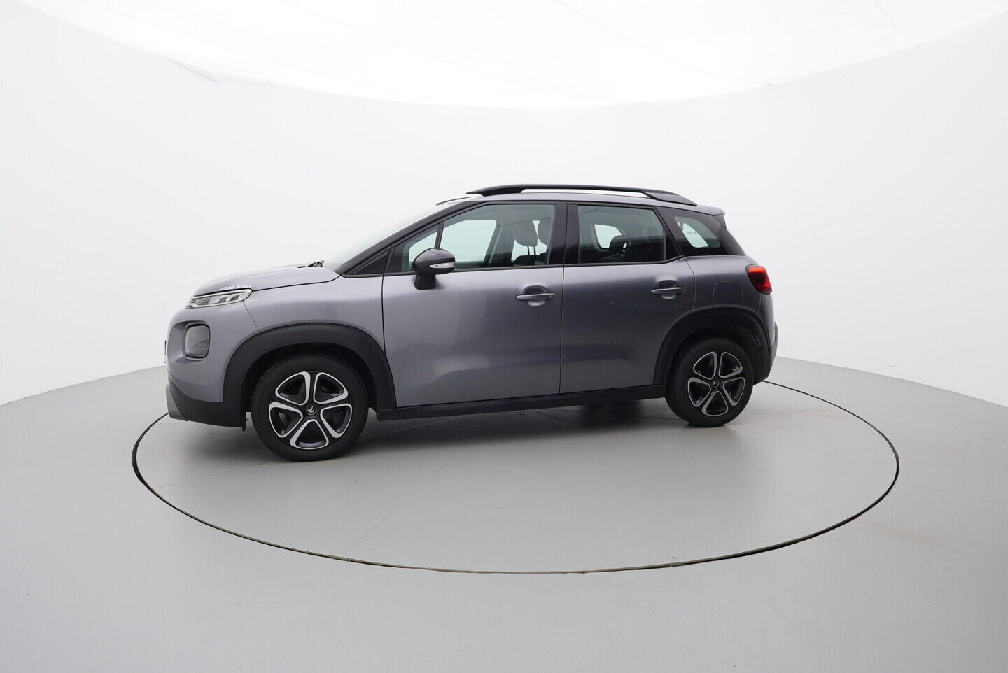 OZ190V01381_11.webp_C3 AIRCROSS  1.2  60 kW manuál