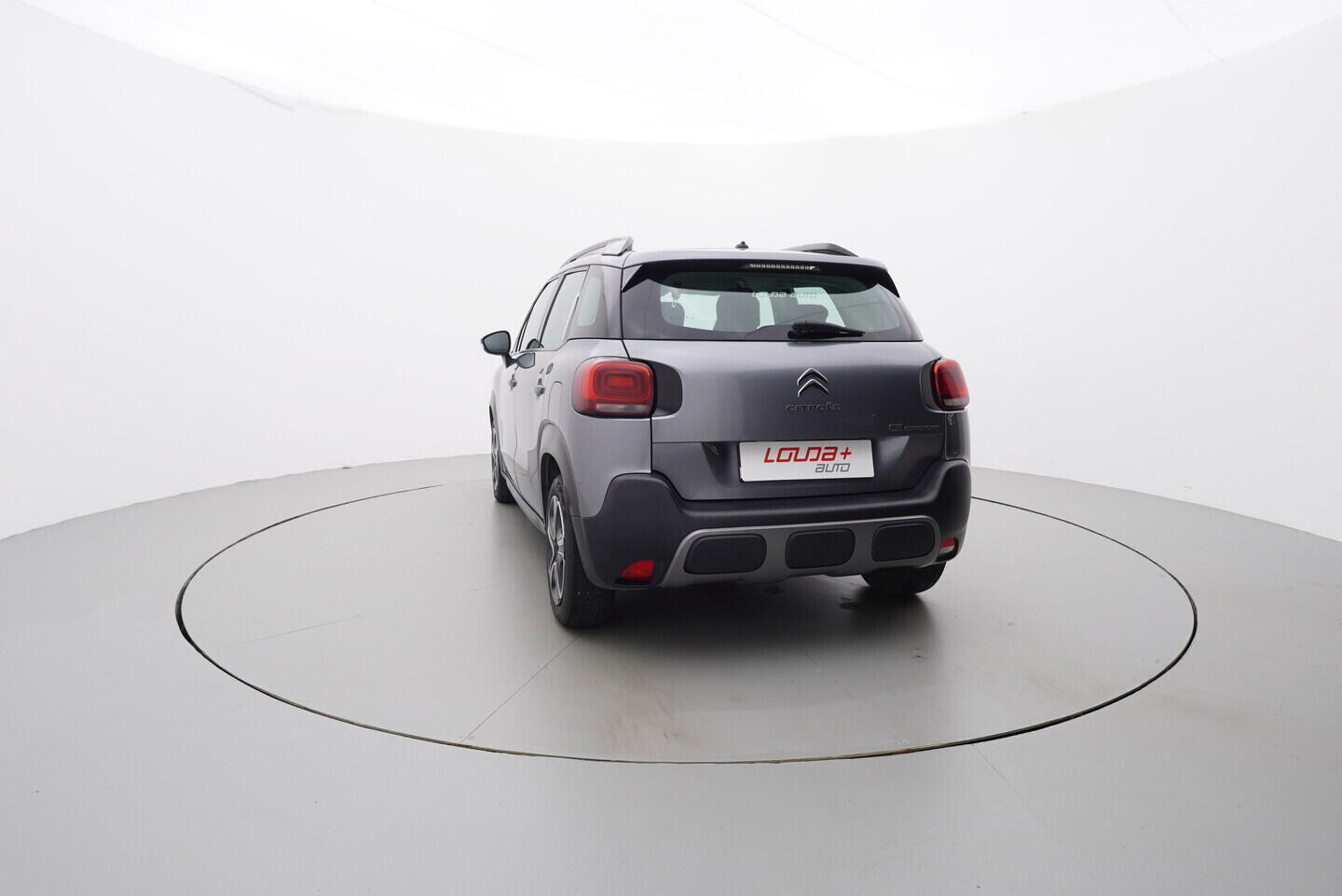 OZ190V01381_13.webp_C3 AIRCROSS  1.2  60 kW manuál