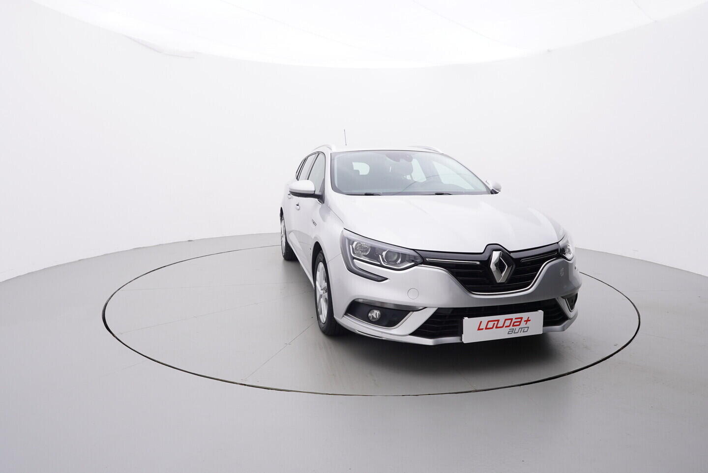 OZ190V01382_17.webp_MÉGANE Business 1.5 DCI 85 kW automat, DPH