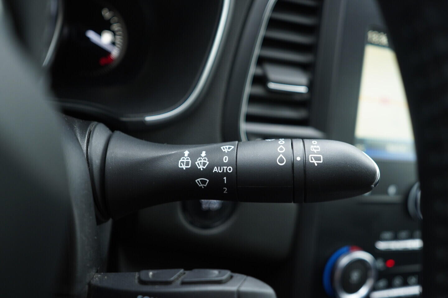 OZ190V01382_24.webp_MÉGANE Business 1.5 DCI 85 kW automat, DPH