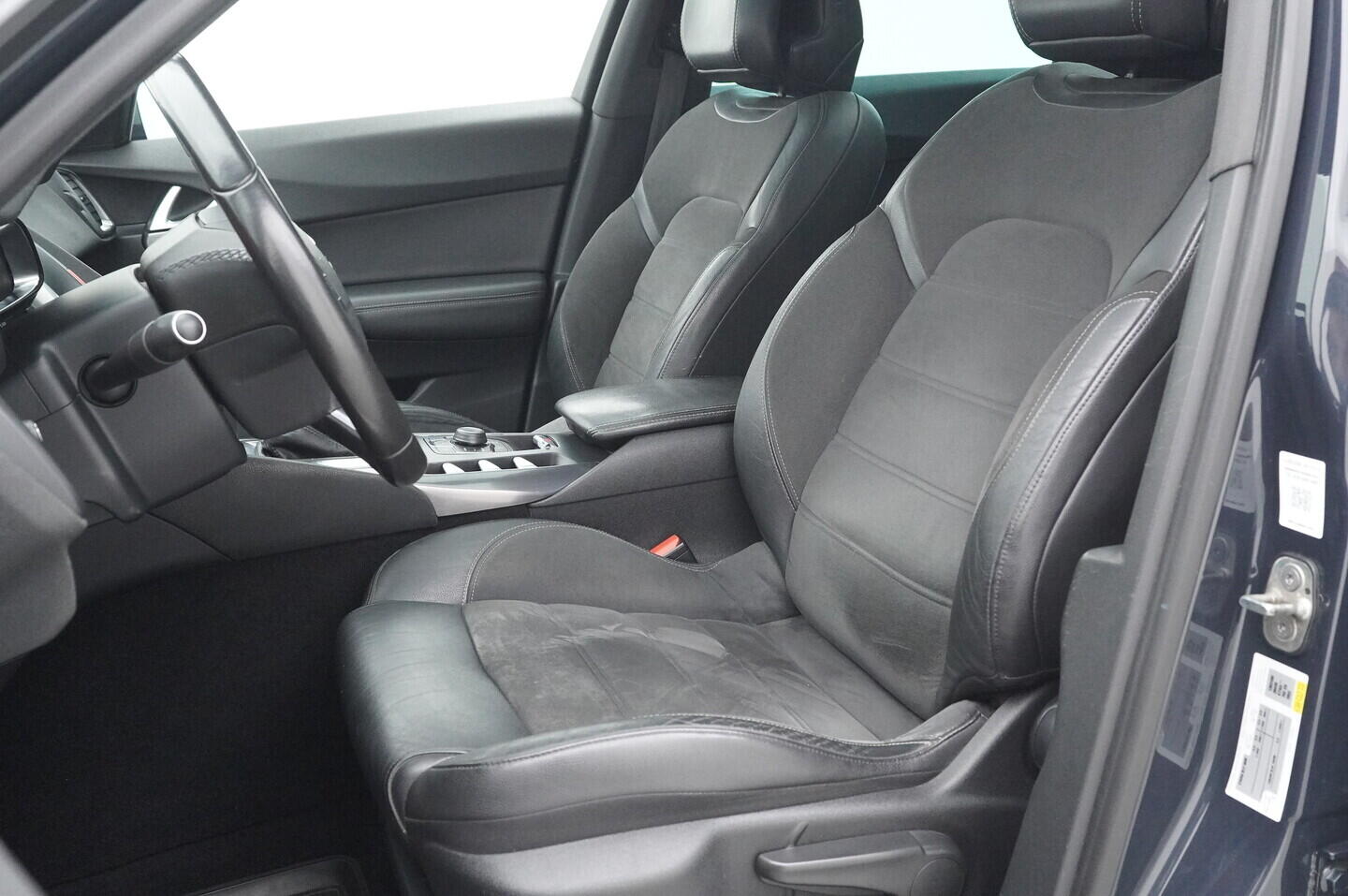 OZ190V01383_22.webp_DS5  2.0  133 kW automat