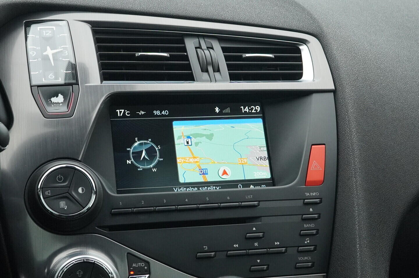 OZ190V01383_28.webp_DS5  2.0  133 kW automat