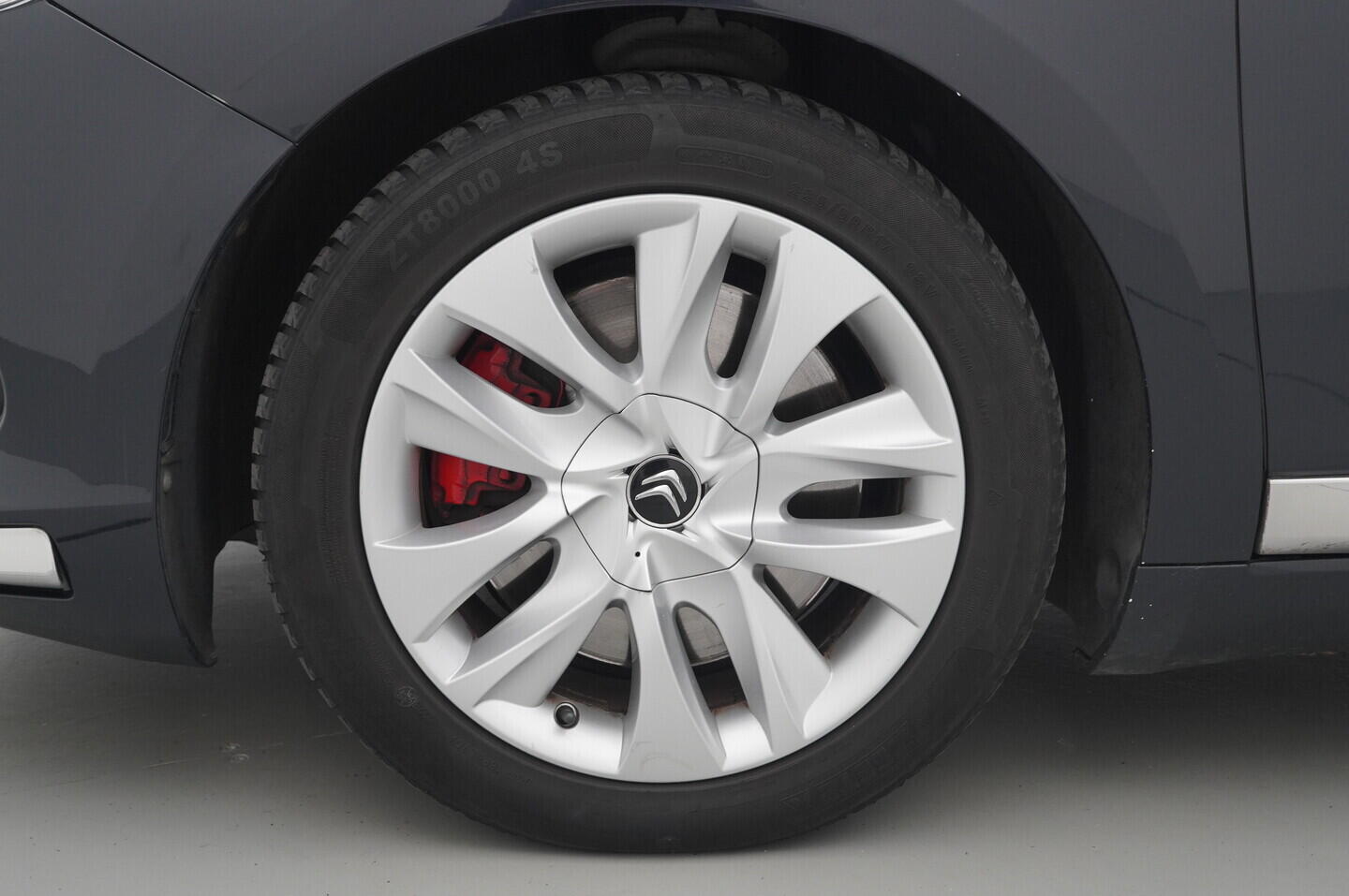 OZ190V01383_39.webp_DS5  2.0  133 kW automat