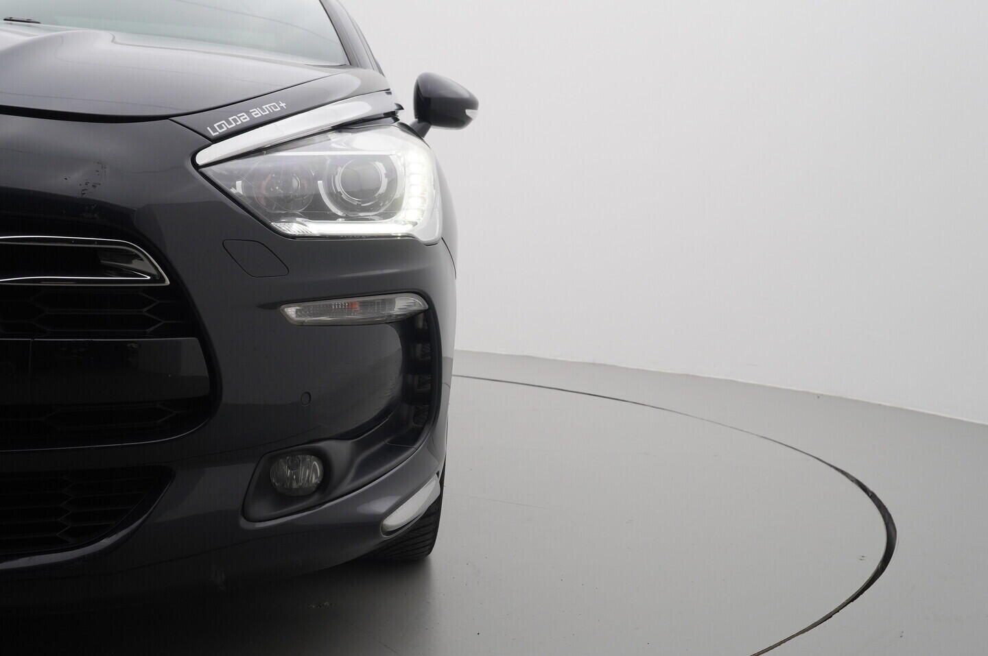 OZ190V01383_40.webp_DS5  2.0  133 kW automat