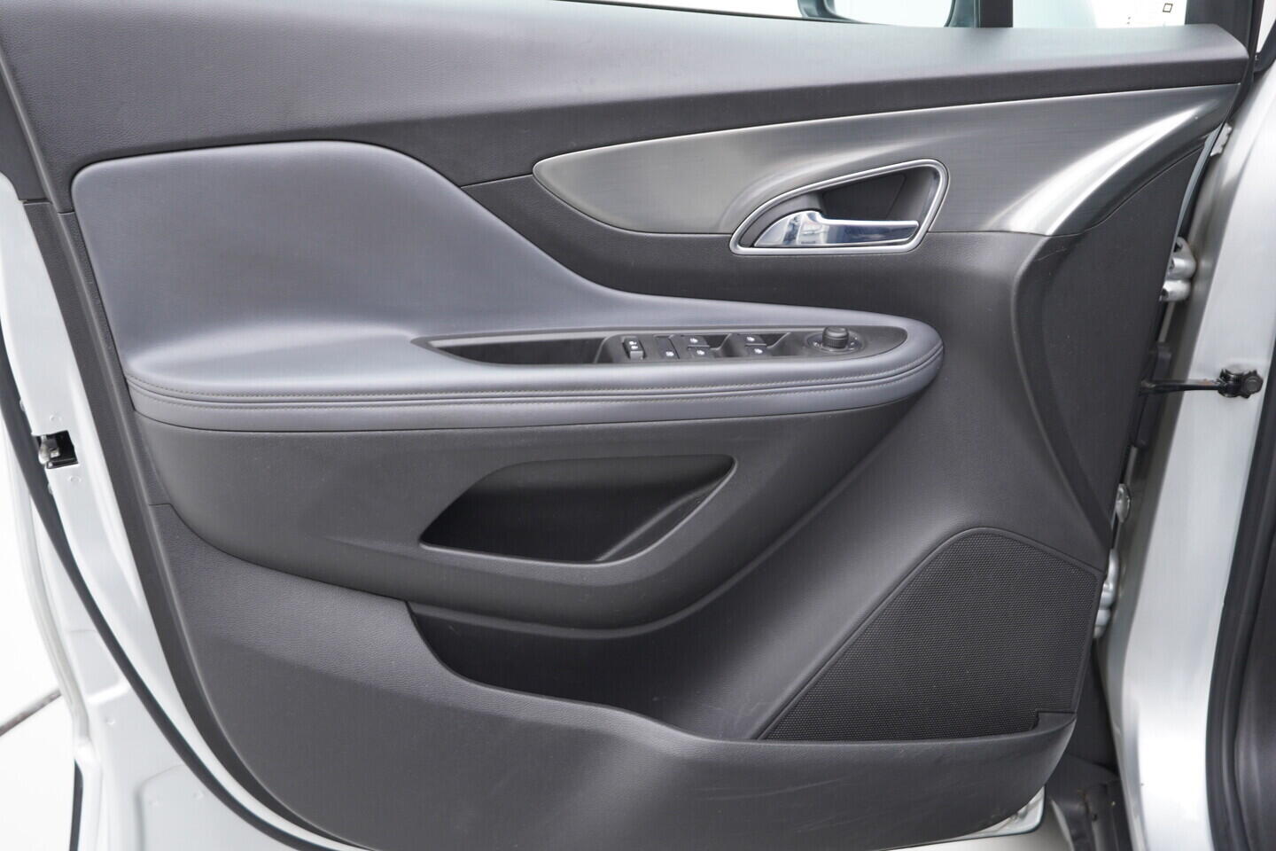 OZ190V01384_19.webp_MOKKA Cosmo 1.7  96 kW automat