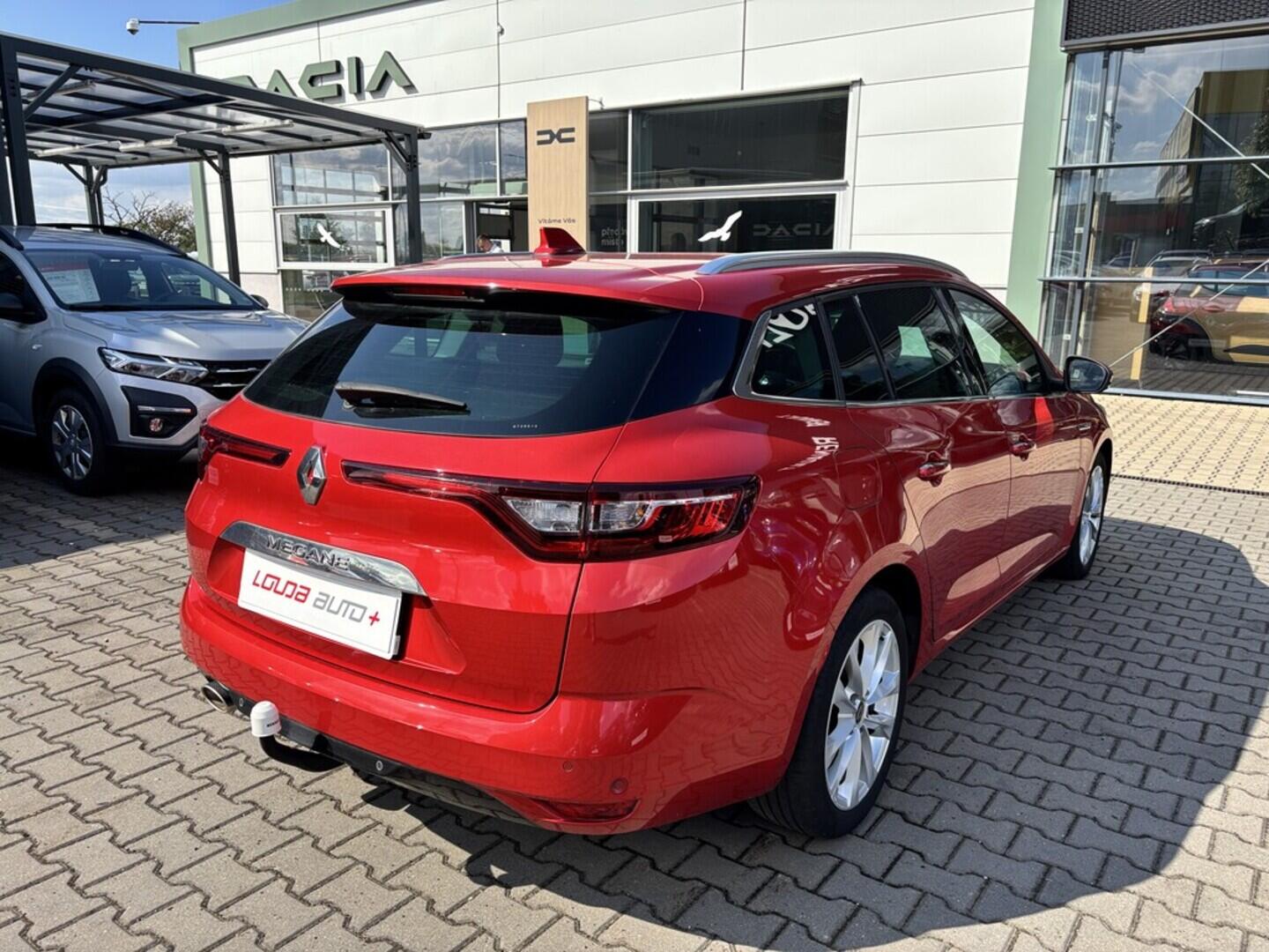 OZ190V01388_14.webp_MÉGANE  1.3 TCe 103 kW automat