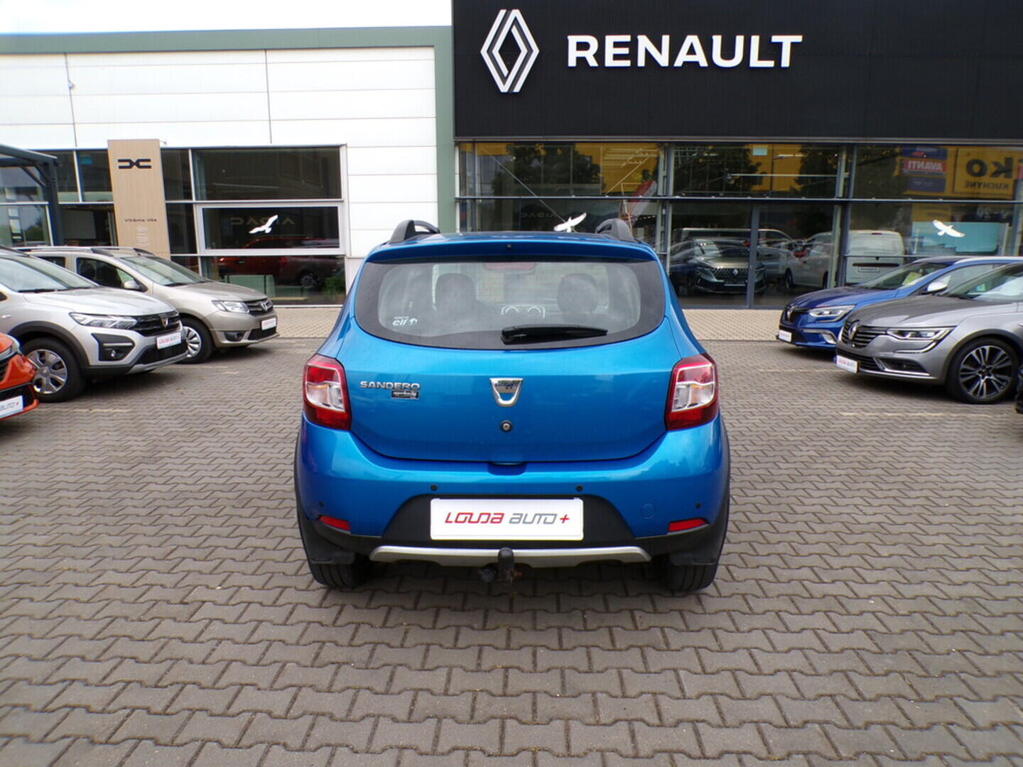 OZ190V01396_15.webp_SANDERO Stepway 0.9  66 kW manuál