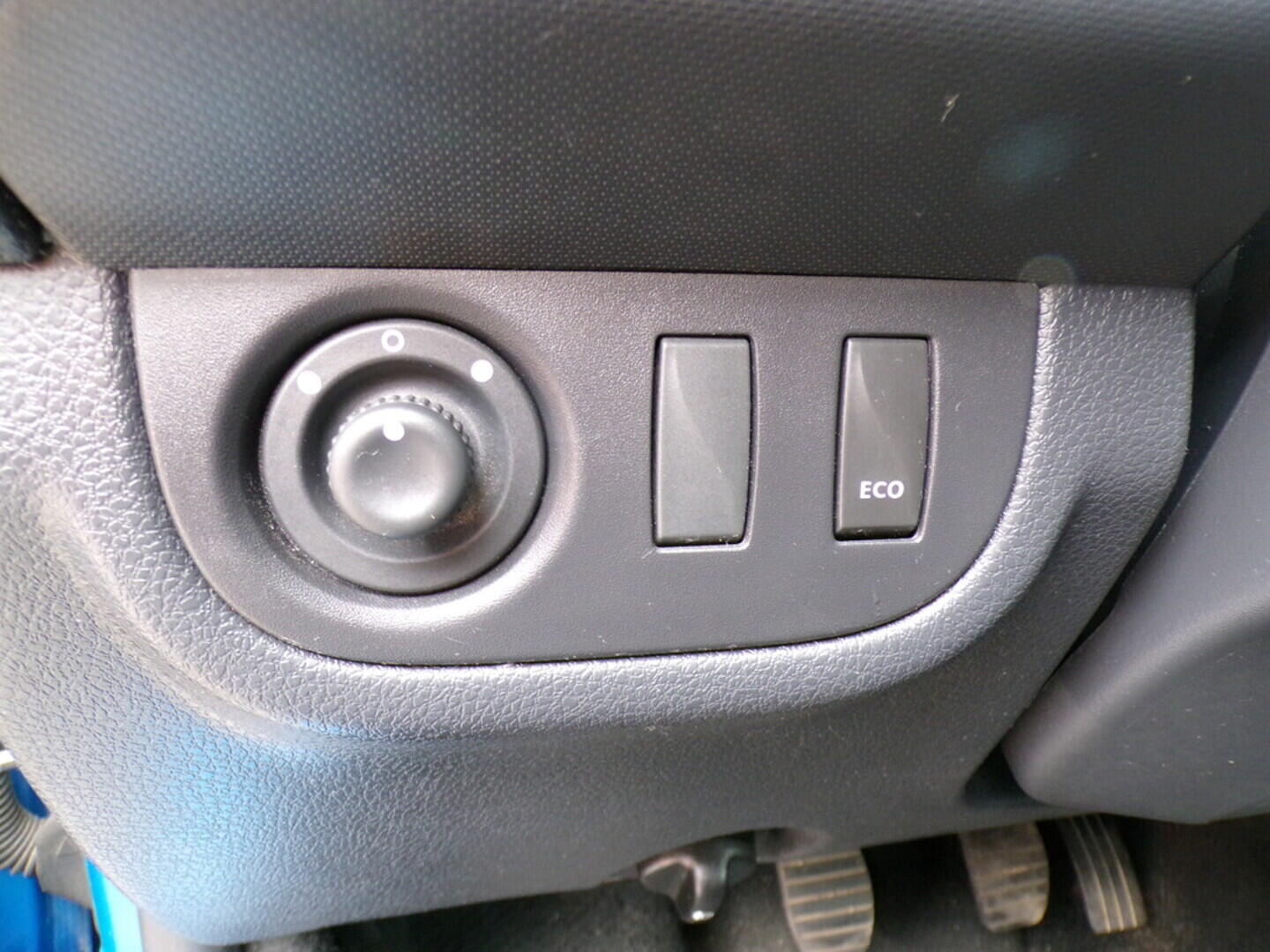 OZ190V01396_21.webp_SANDERO Stepway 0.9  66 kW manuál
