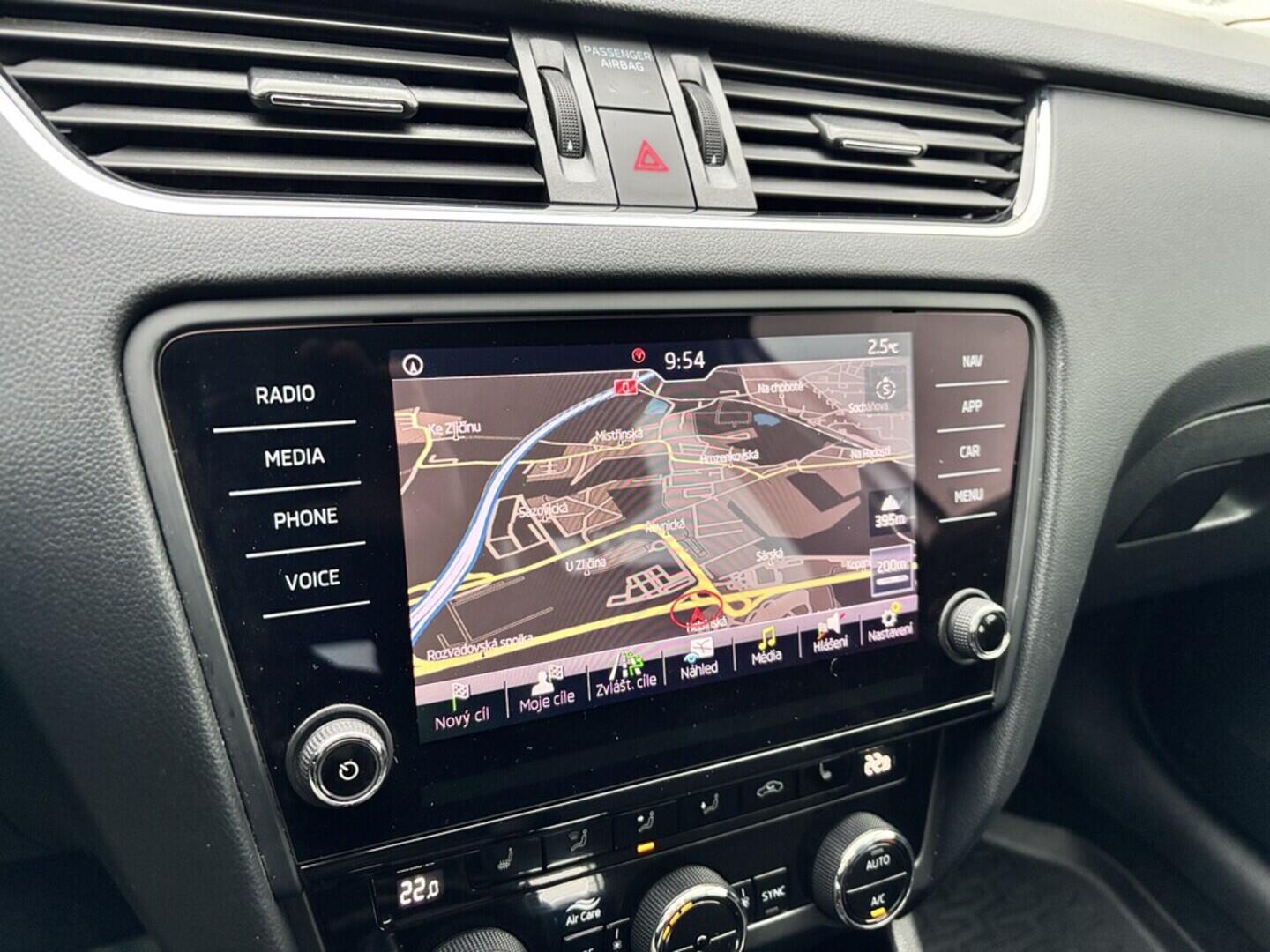 OZ190V01405_31.webp_OCTAVIA Style Plus 2.0 TDI 110 kW automat