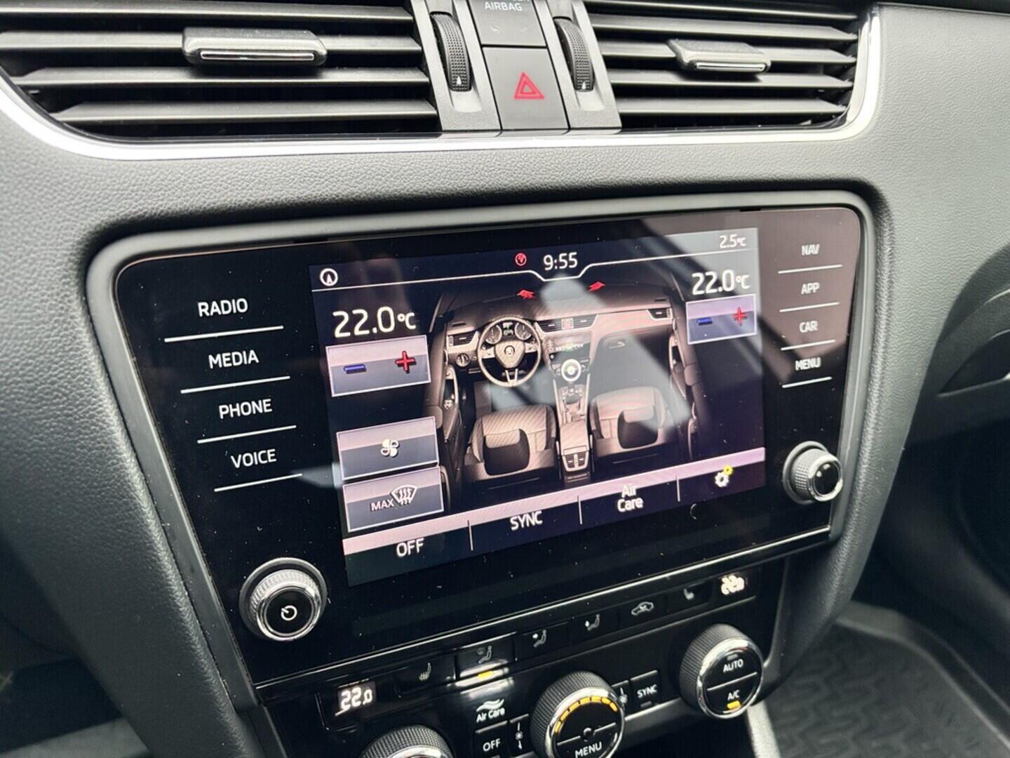 OZ190V01405_35.webp_OCTAVIA Style Plus 2.0 TDI 110 kW automat