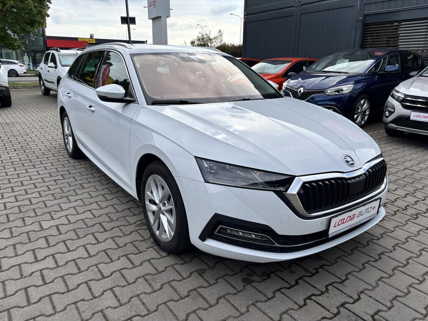 OZ190V01412_12.webp_OCTAVIA Style 1.5 TSI 110 kW automat, DPH