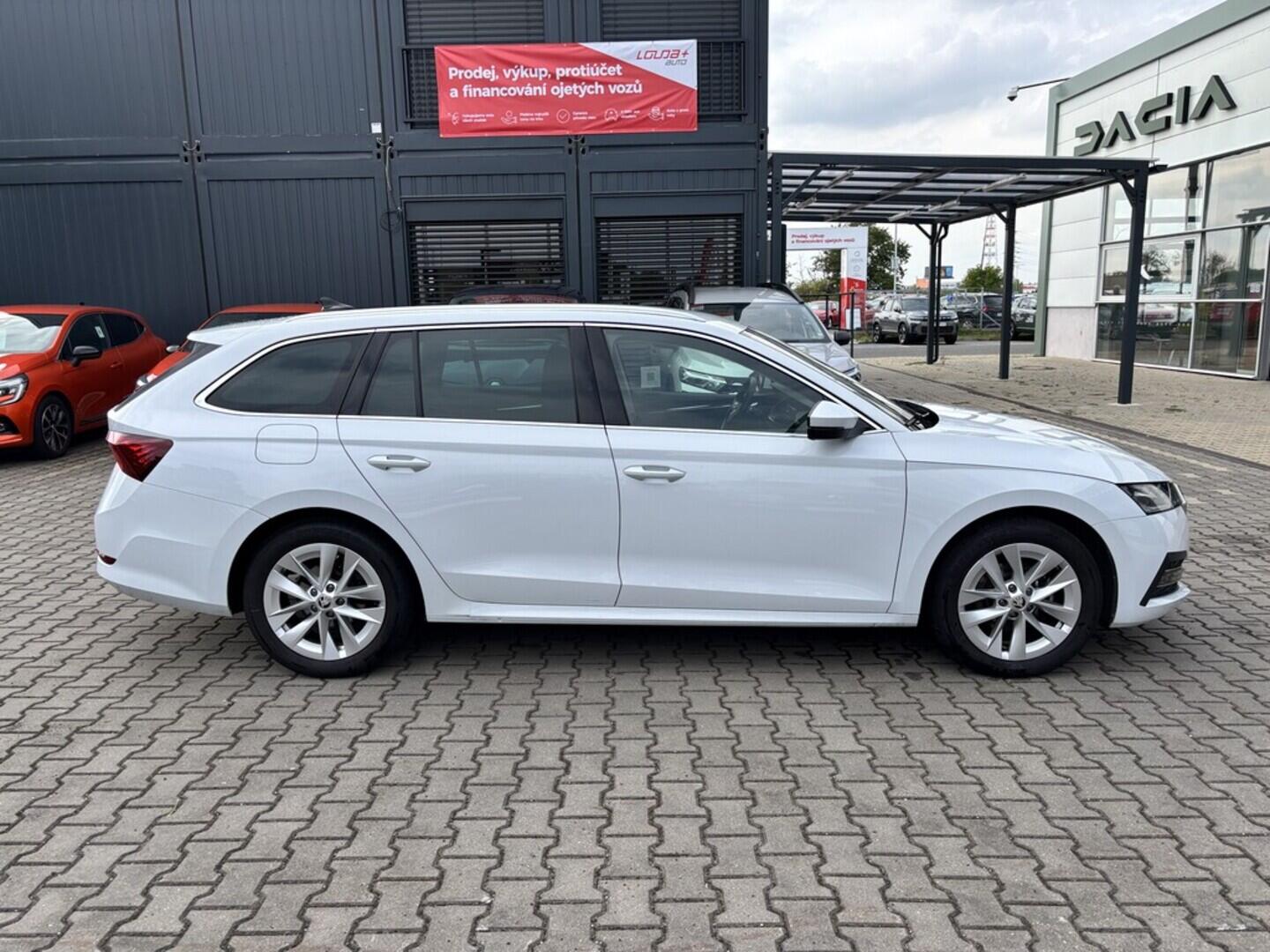 OZ190V01412_13.webp_OCTAVIA Style 1.5 TSI 110 kW automat, DPH