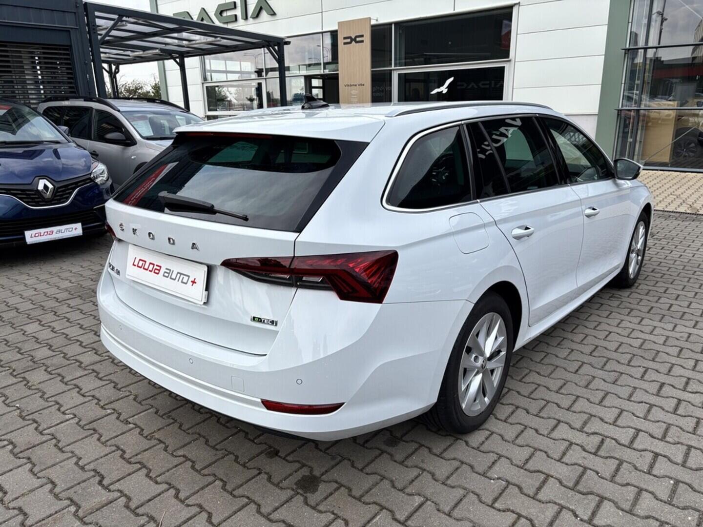 OZ190V01412_14.webp_OCTAVIA Style 1.5 TSI 110 kW automat, DPH