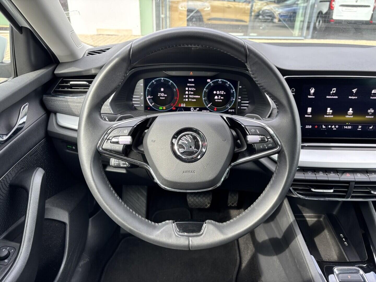 OZ190V01412_22.webp_OCTAVIA Style 1.5 TSI 110 kW automat, DPH