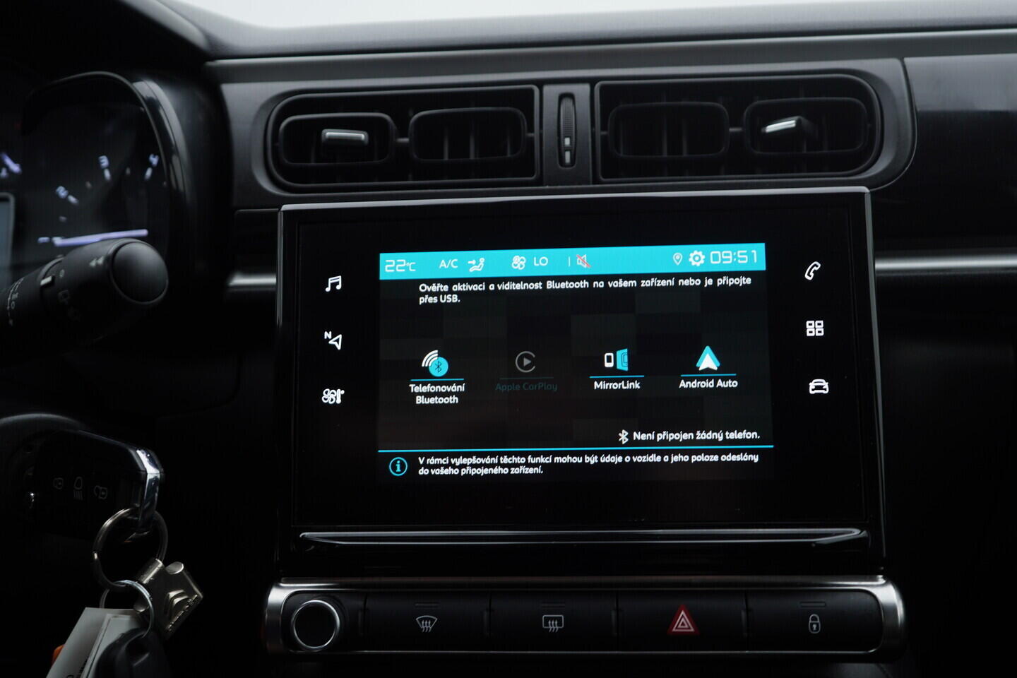 OZ190V01428_32.webp_C3 FEEL Black Edition 1.2  60 kW manuál, DPH