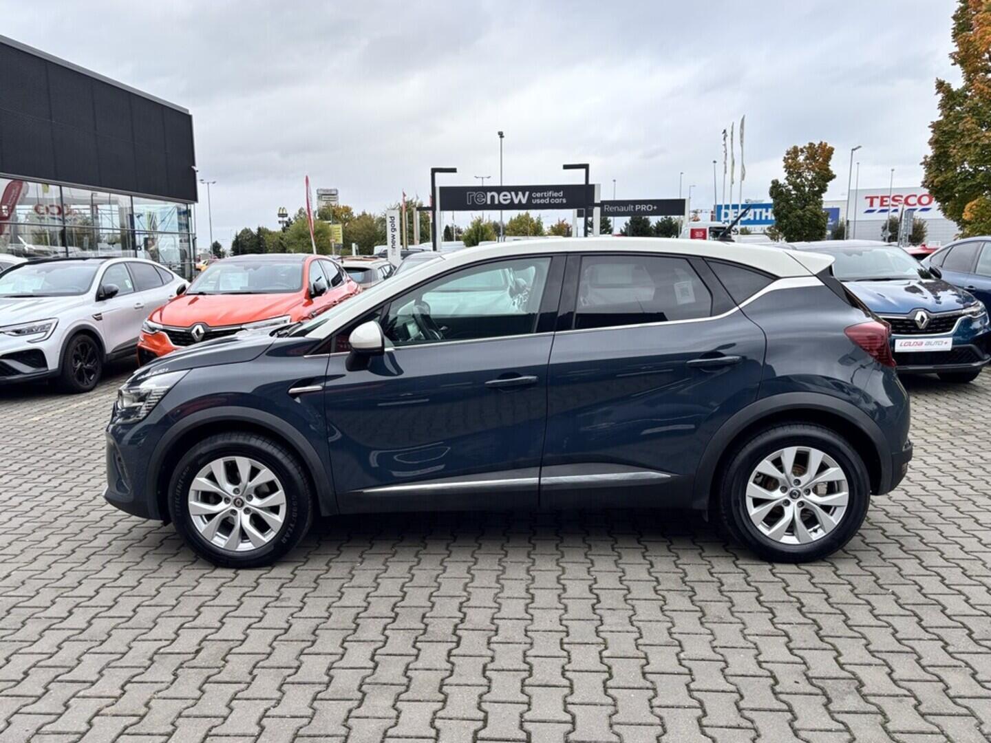 OZ190V01439_17.webp_CAPTUR Intens 1.0 TCe _ kW manuál