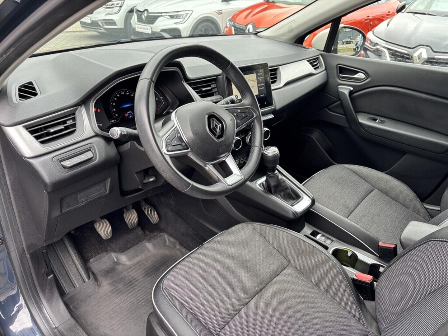 OZ190V01439_19.webp_CAPTUR Intens 1.0 TCe _ kW manuál