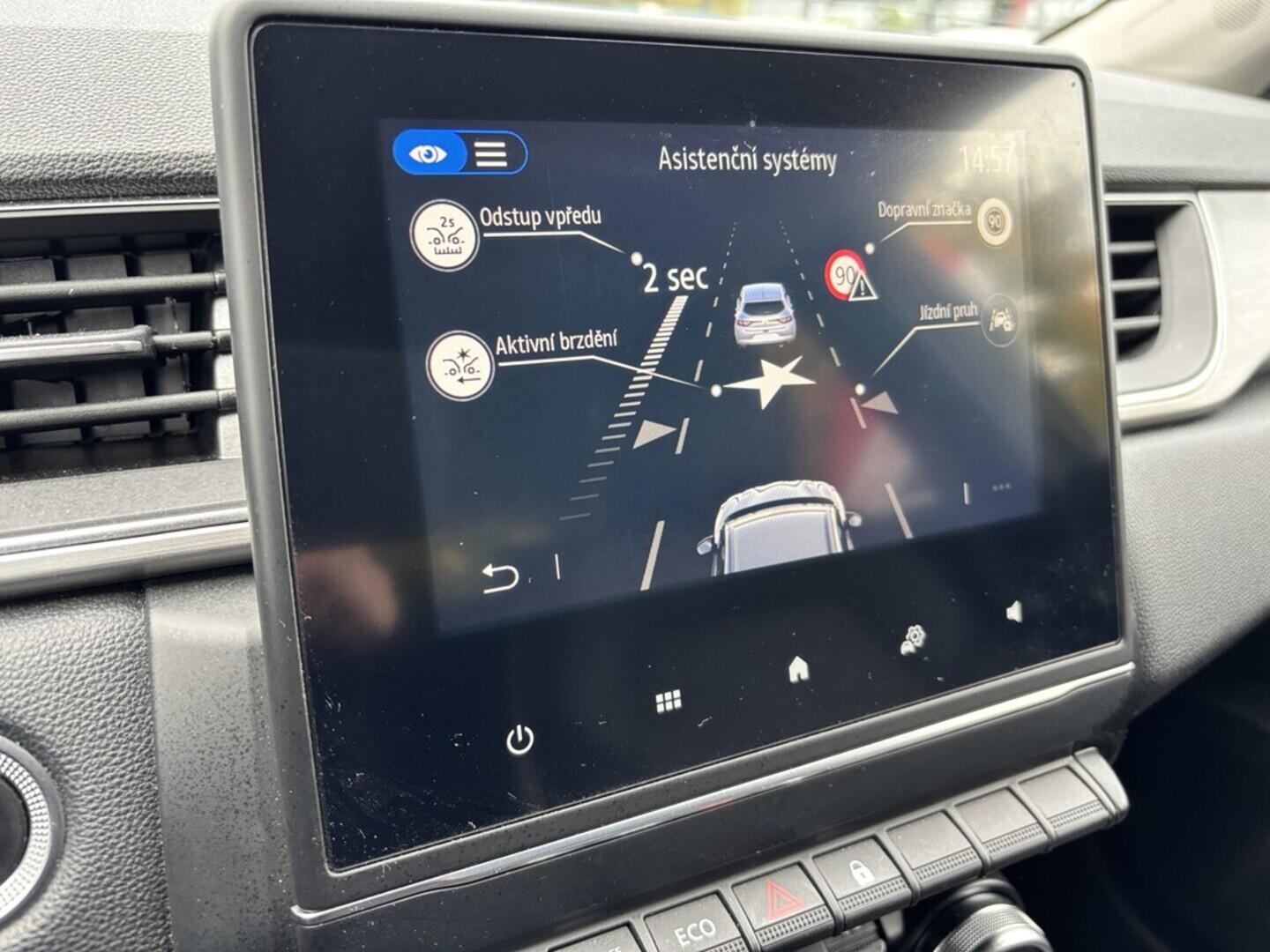 OZ190V01439_34.webp_CAPTUR Intens 1.0 TCe _ kW manuál