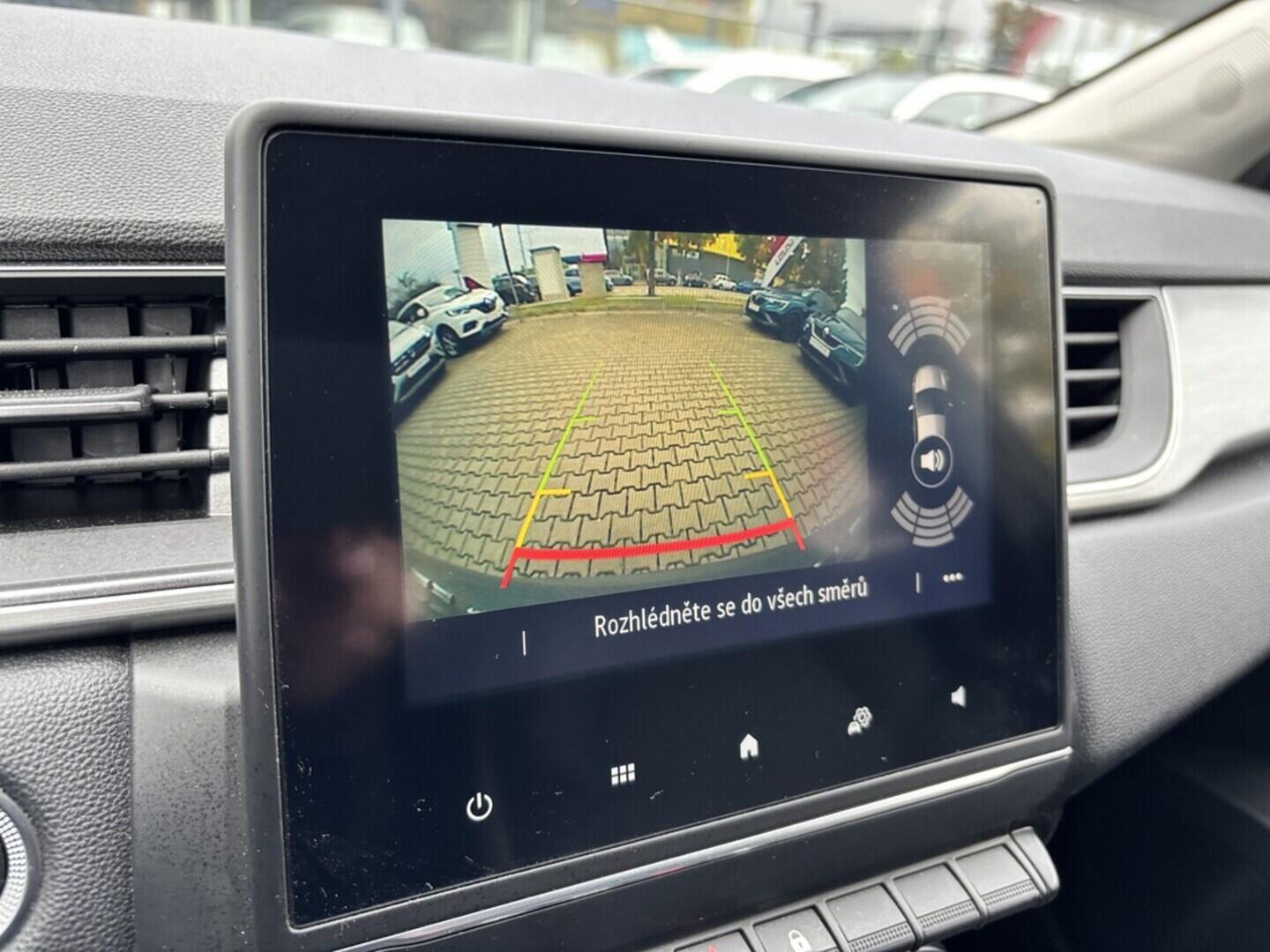 OZ190V01439_35.webp_CAPTUR Intens 1.0 TCe _ kW manuál