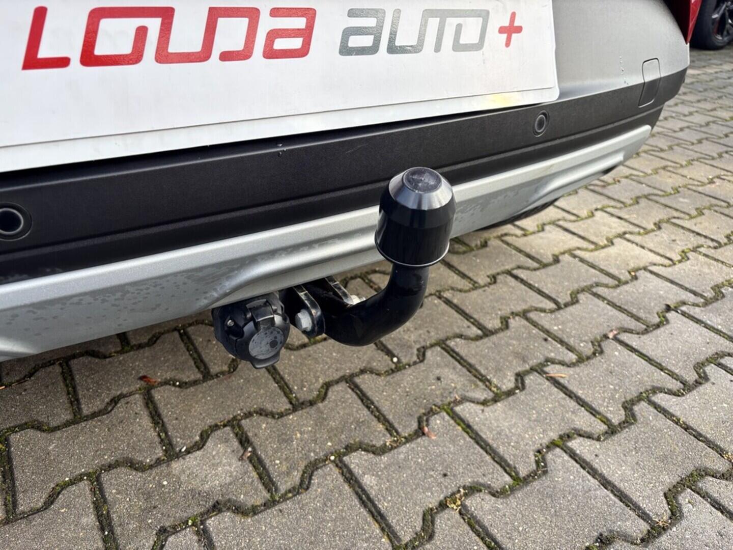 OZ190V01444_40.webp_SANDERO  1.0             67 kW automat