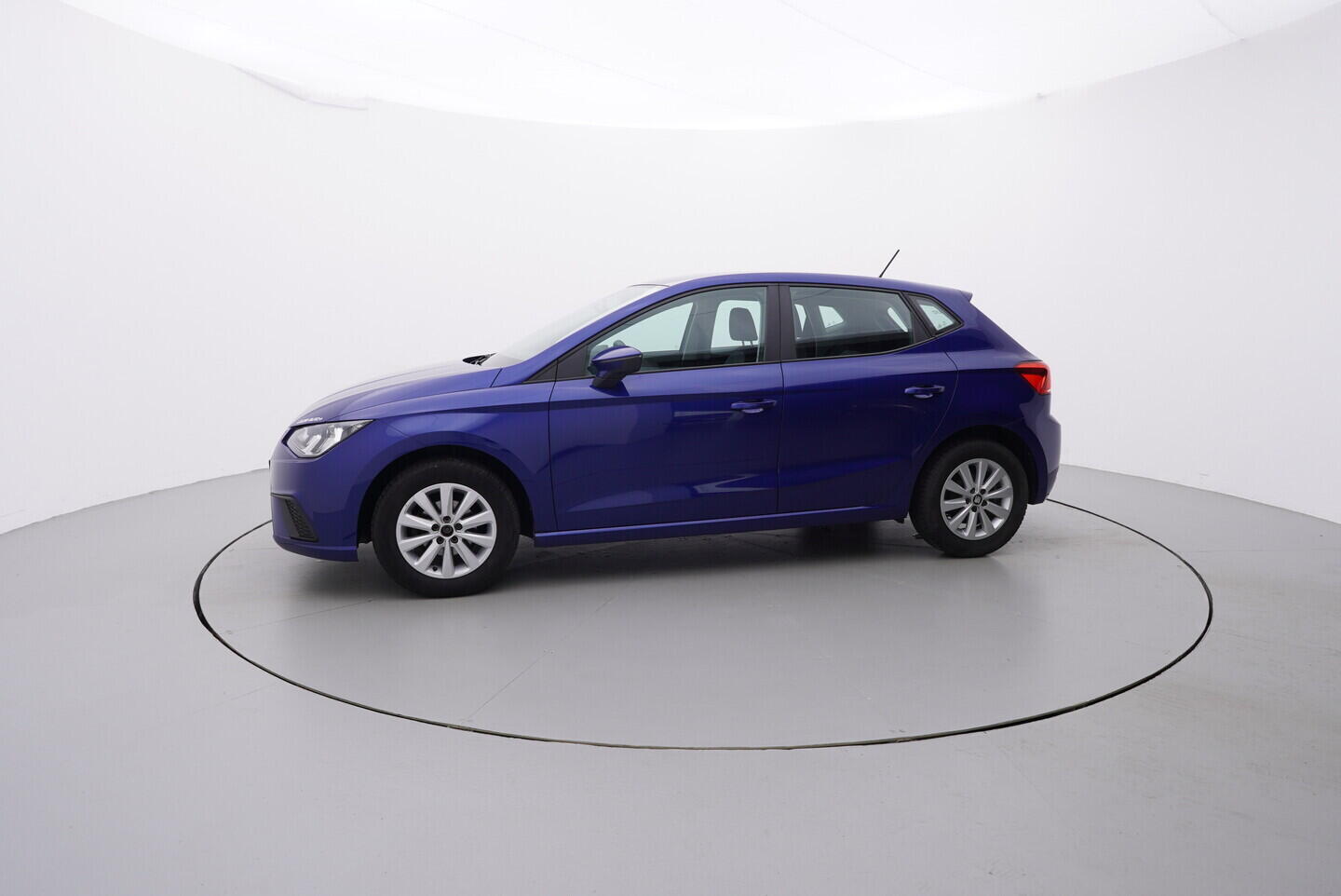 OZ190V01456_11.webp_IBIZA Style 1.0 TSI 70 kW manuál