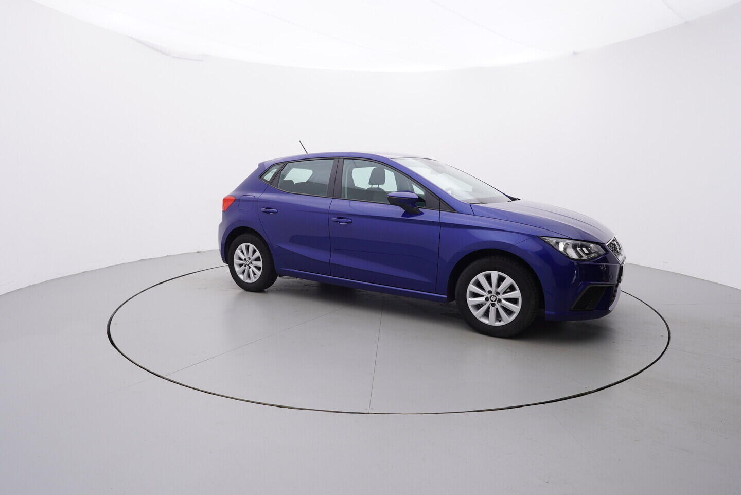 OZ190V01456_16.webp_IBIZA Style 1.0 TSI 70 kW manuál