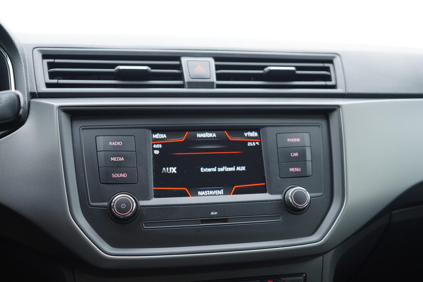 OZ190V01456_29.webp_IBIZA Style 1.0 TSI 70 kW manuál