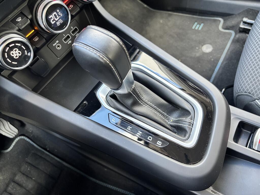 OZ190V01462_40.webp_ARKANA E-Tech 1.6  105 kW automat