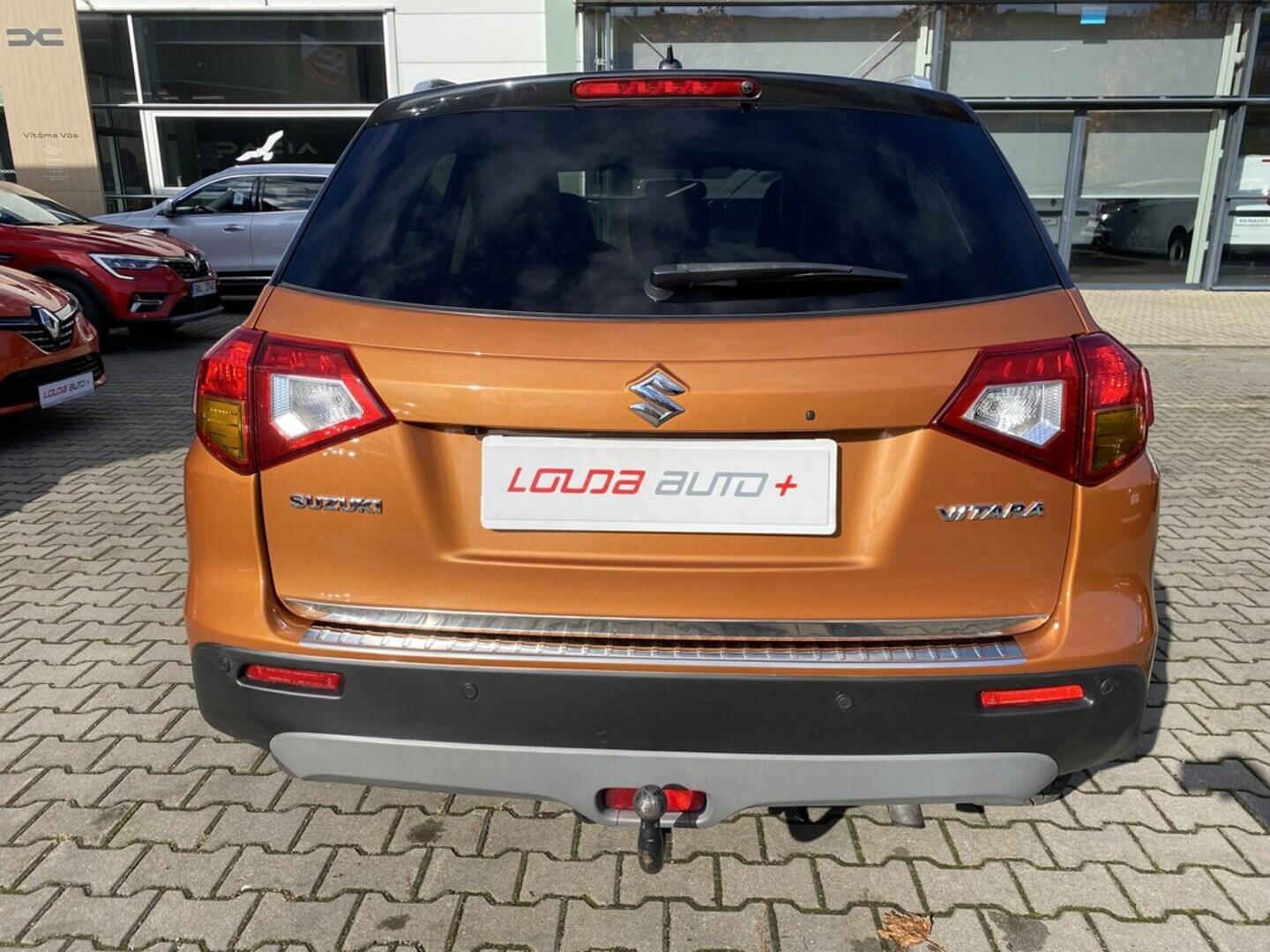 OZ190V01463_15.webp_VITARA Premium 1.4  103 kW manuál