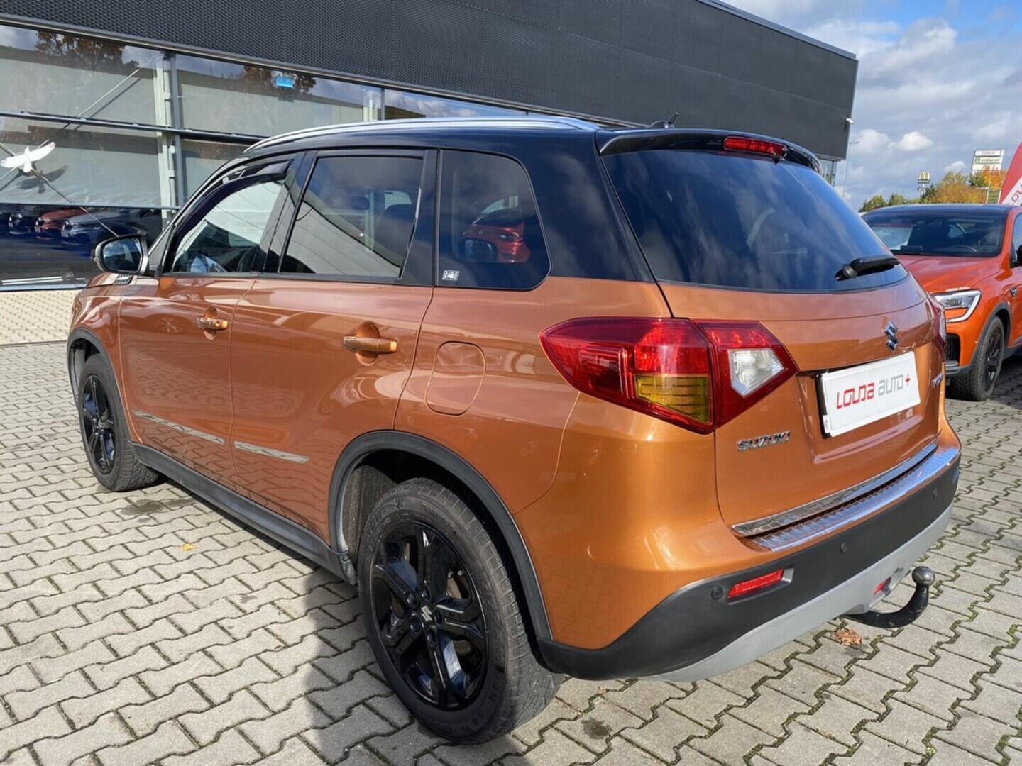 OZ190V01463_16.webp_VITARA Premium 1.4  103 kW manuál
