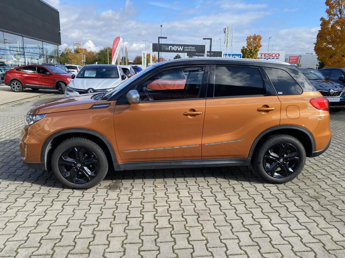 OZ190V01463_17.webp_VITARA Premium 1.4  103 kW manuál