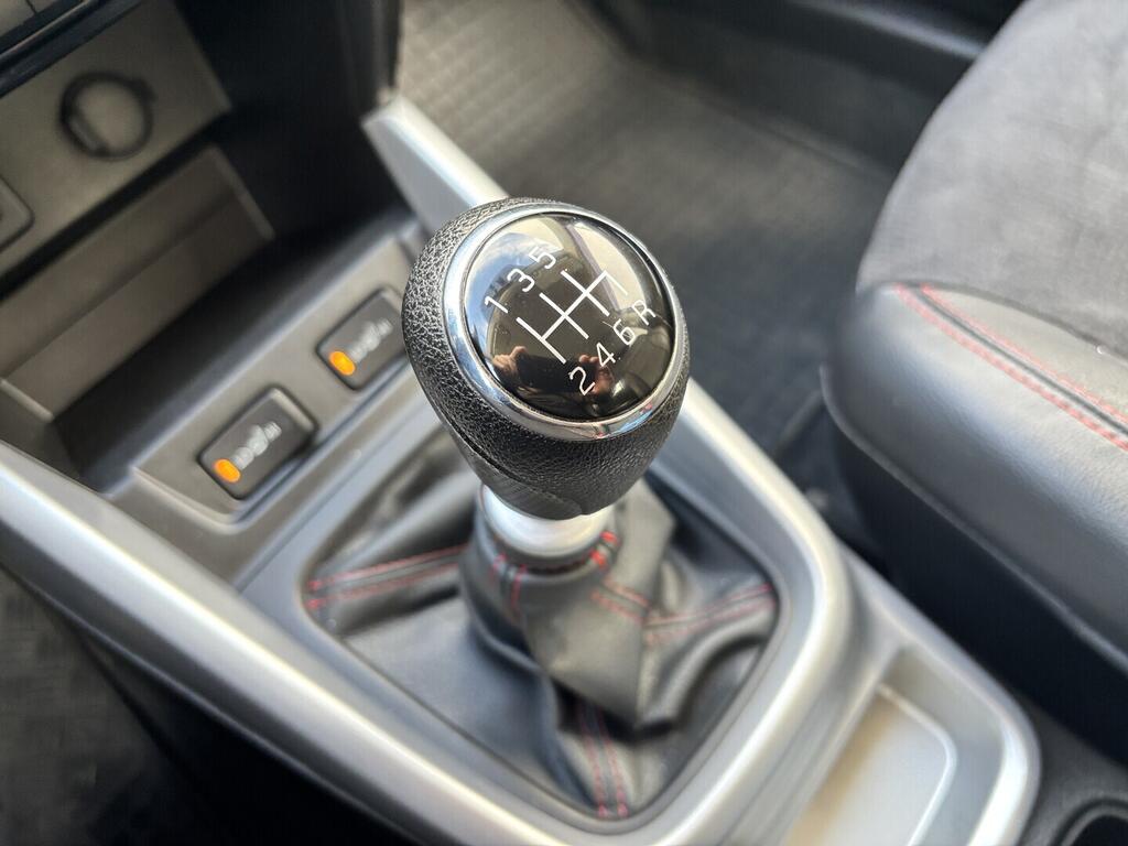 OZ190V01463_34.webp_VITARA Premium 1.4  103 kW manuál