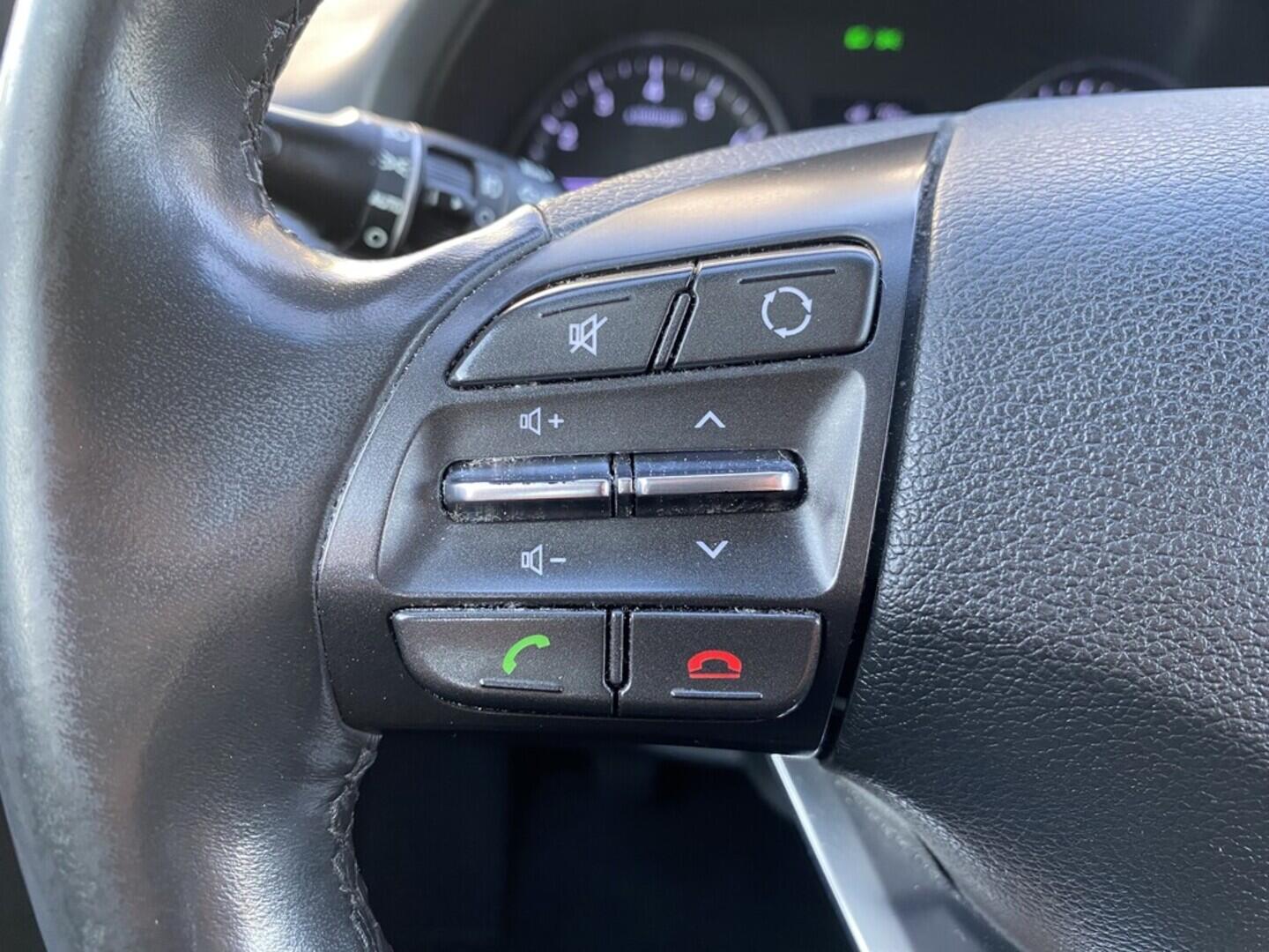 OZ190V01464_26.webp_I30 start 1.0  88 kW manuál