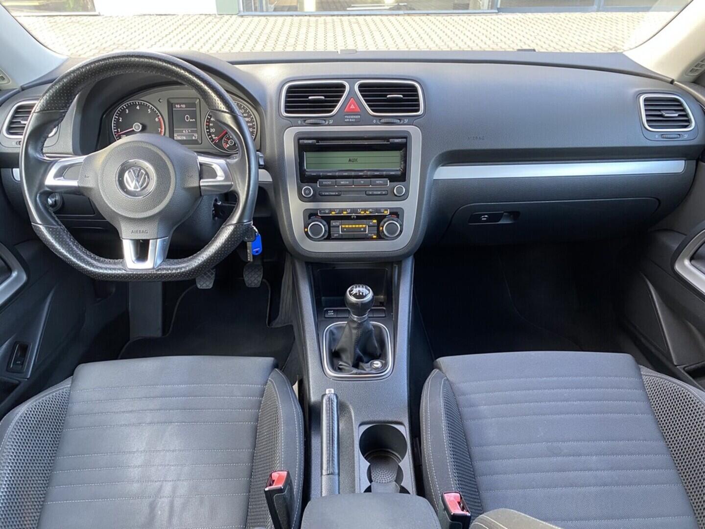 OZ190V01466_26.webp_SCIROCCO  1.4 TSI 90 kW manuál