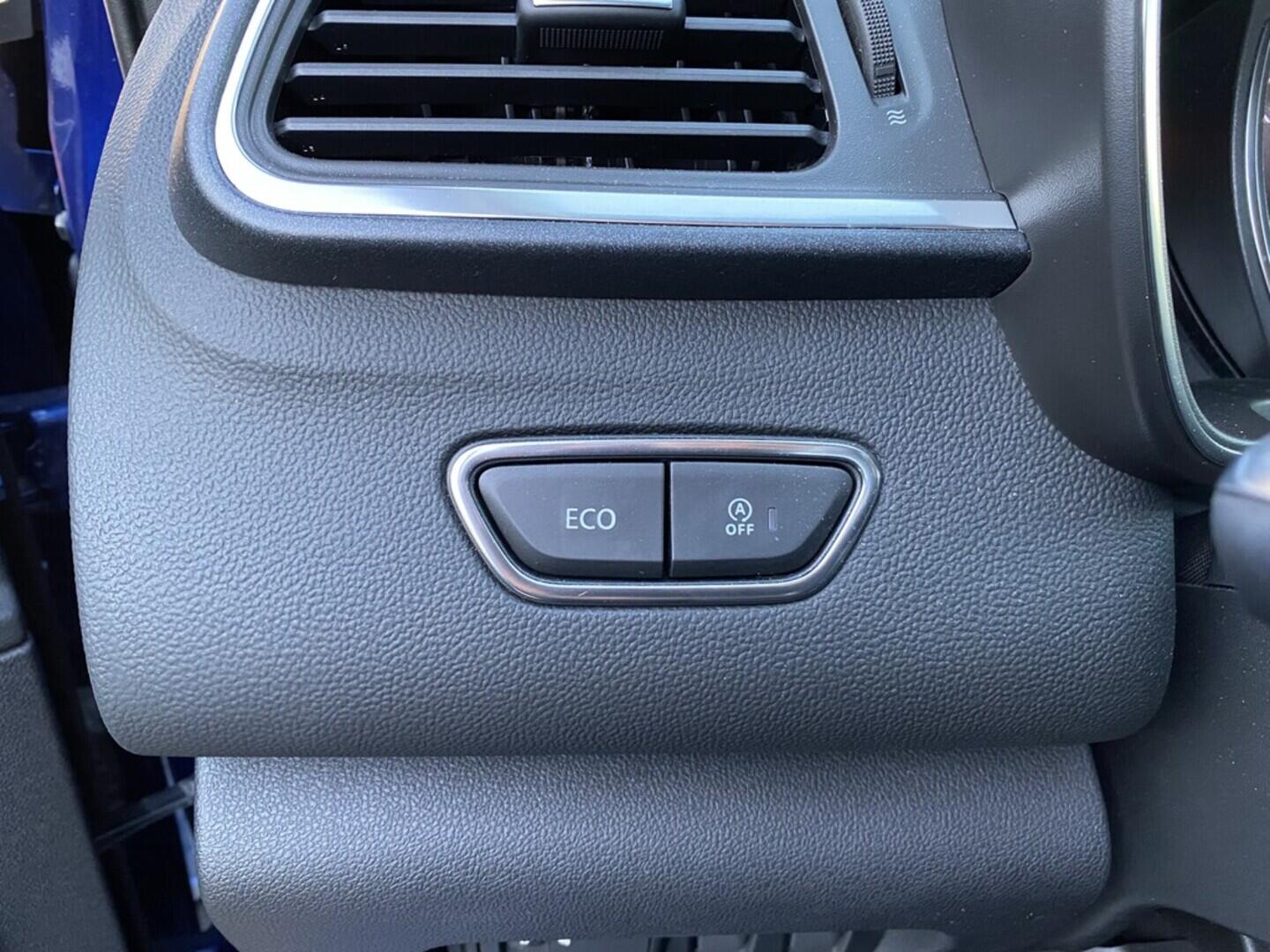 OZ190V01468_32.webp_KADJAR  1.3 TCe 117 kW manuál