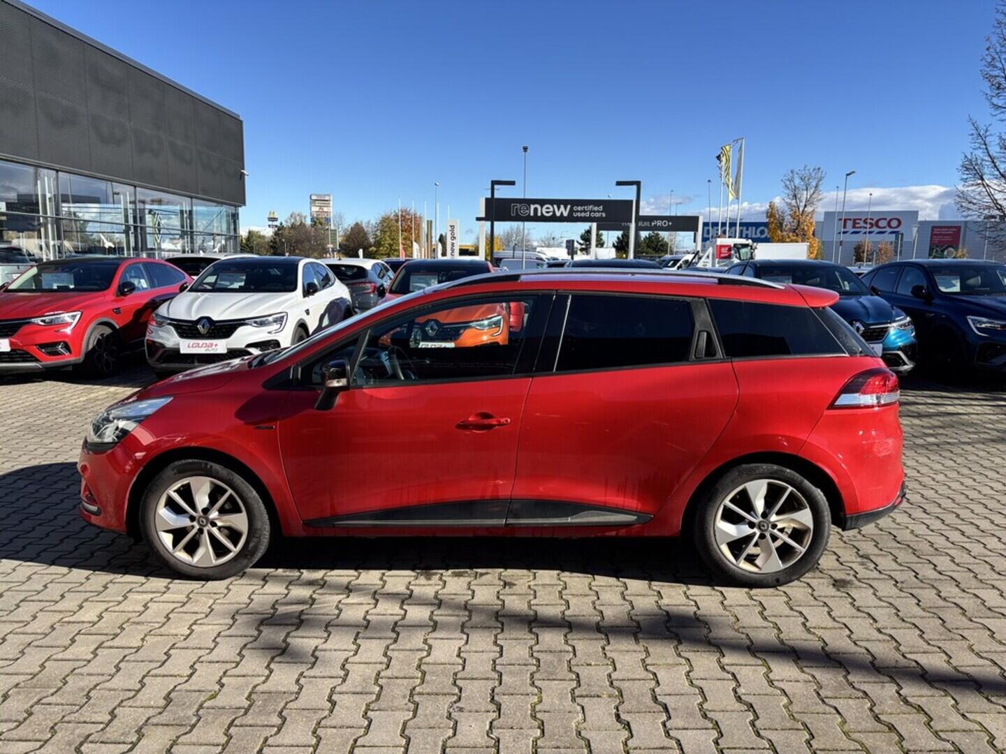 OZ190V01474_17.webp_CLIO limited 0.9 TCe 66 kW manuál