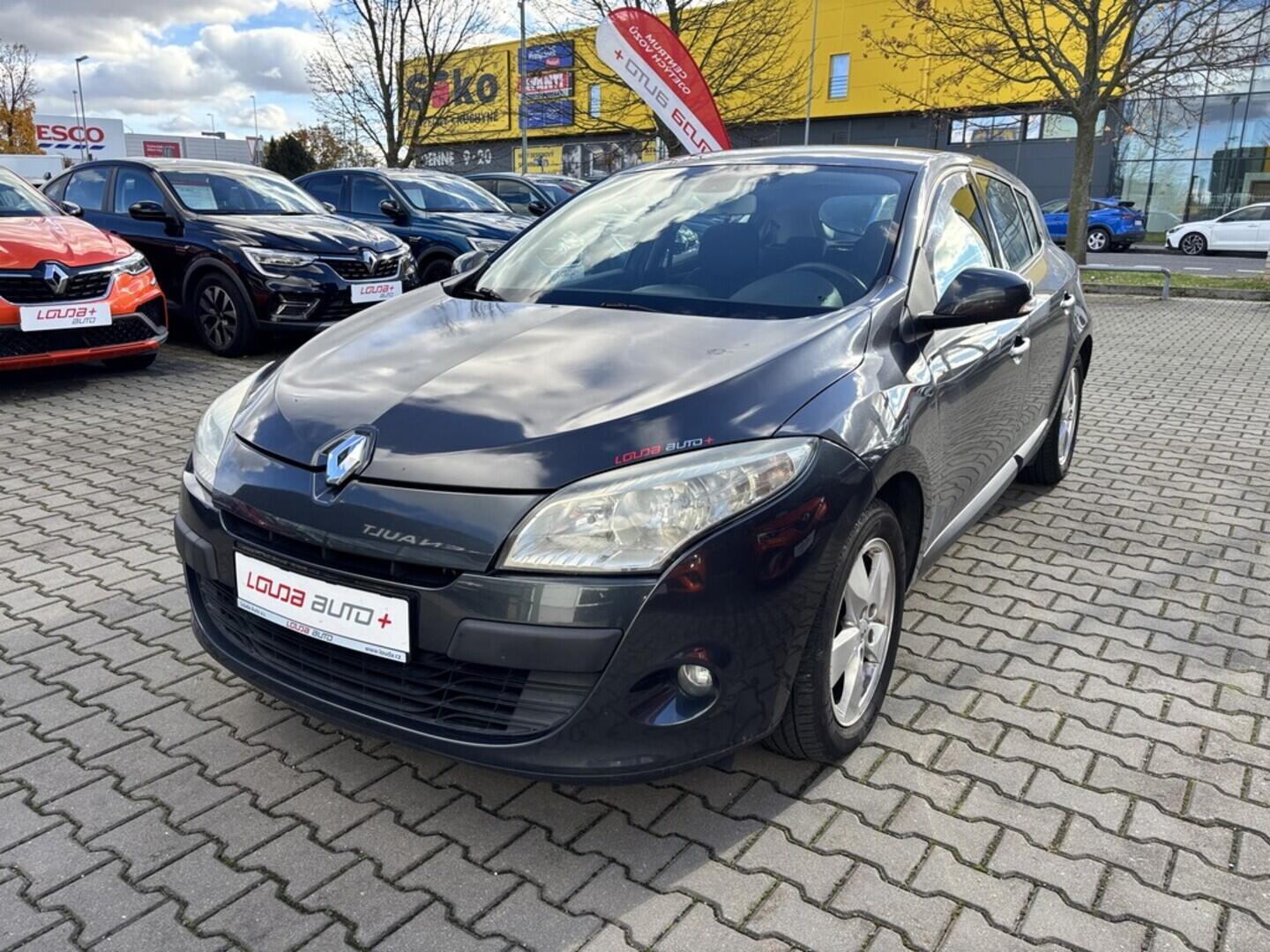 OZ190V01475_10.webp_MÉGANE  1.6  81 kW manuál