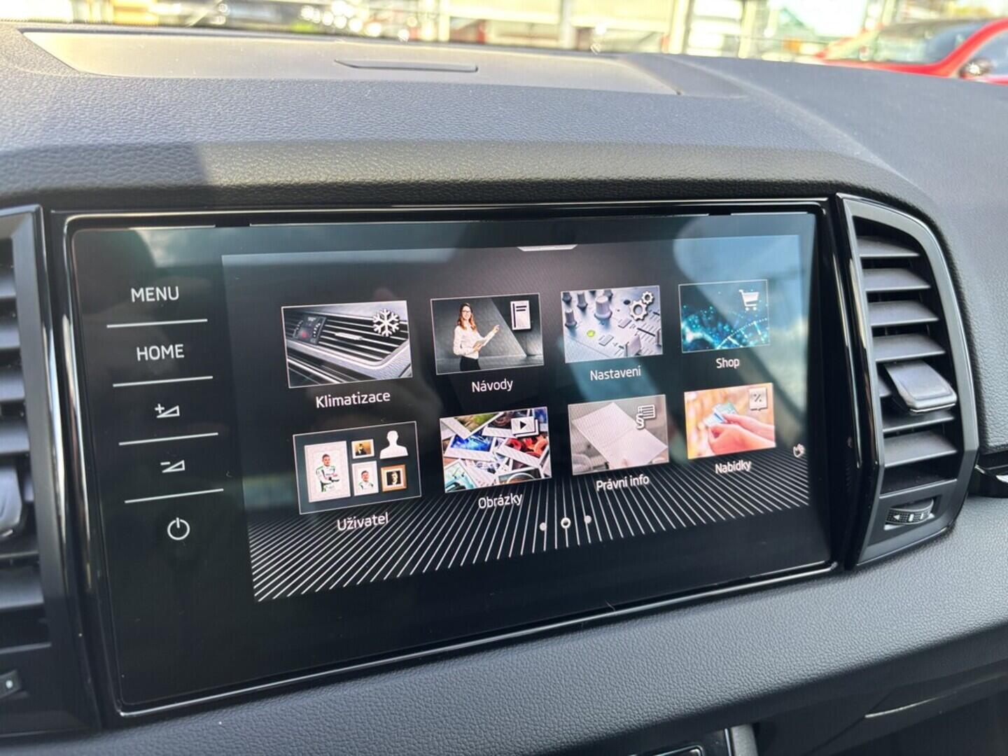 OZ190V01476_31.webp_KAROQ SportLine 2.0 TSI 140 kW automat, DPH