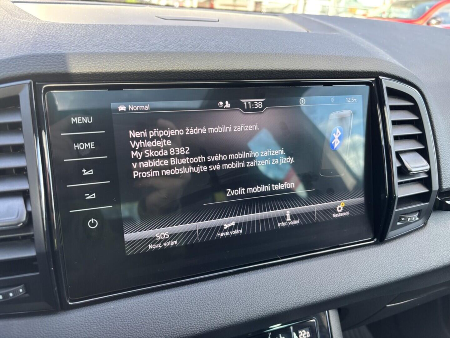 OZ190V01476_34.webp_KAROQ SportLine 2.0 TSI 140 kW automat, DPH