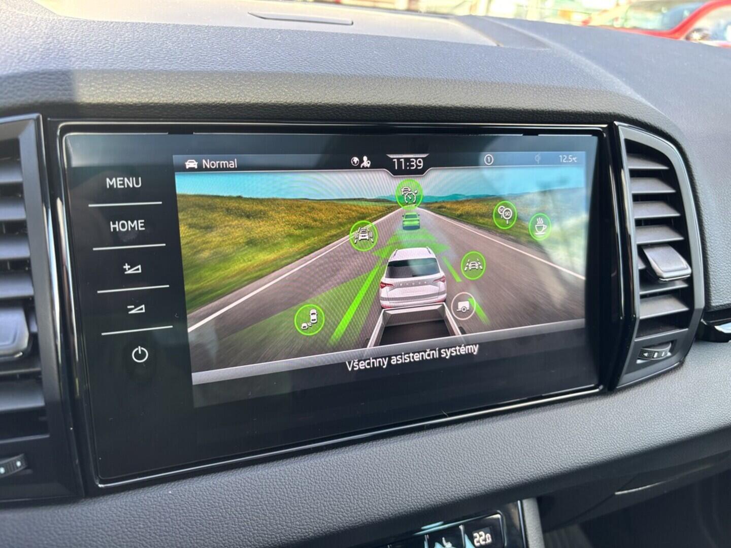 OZ190V01476_36.webp_KAROQ SportLine 2.0 TSI 140 kW automat, DPH