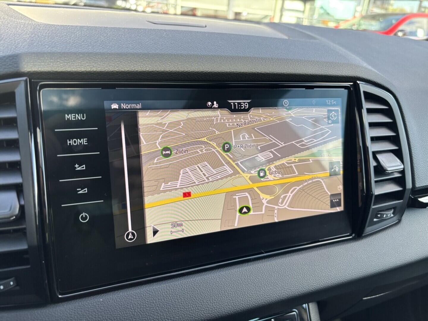 OZ190V01476_39.webp_KAROQ SportLine 2.0 TSI 140 kW automat, DPH