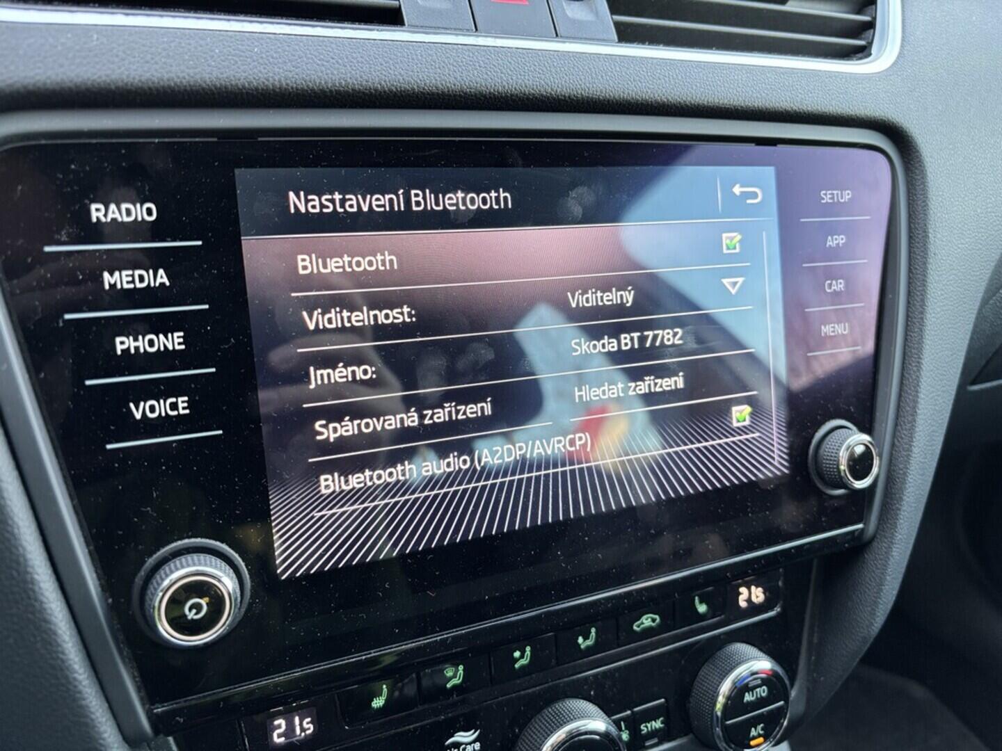 OZ190V01477_30.webp_OCTAVIA Style 1.6 TDI 85 kW manuál