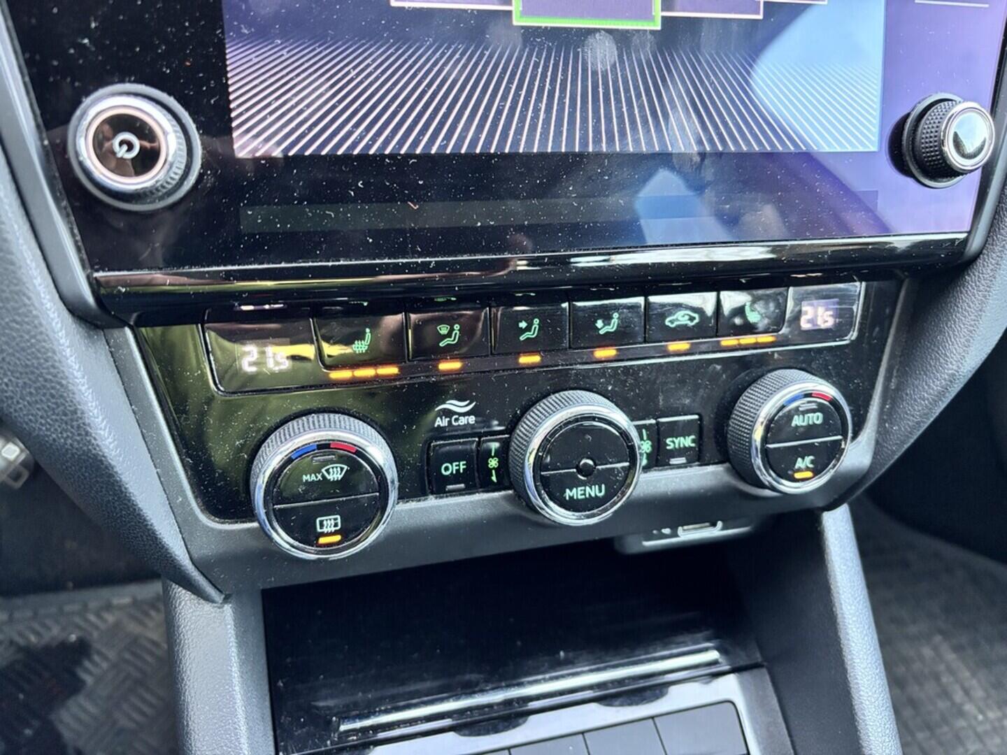 OZ190V01477_35.webp_OCTAVIA Style 1.6 TDI 85 kW manuál