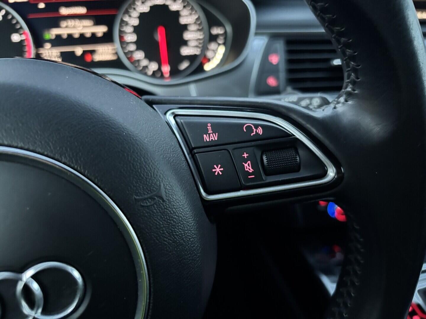 OZ190V01485_27.webp_A6 AVANT  3.0 TDI 200 kW automat