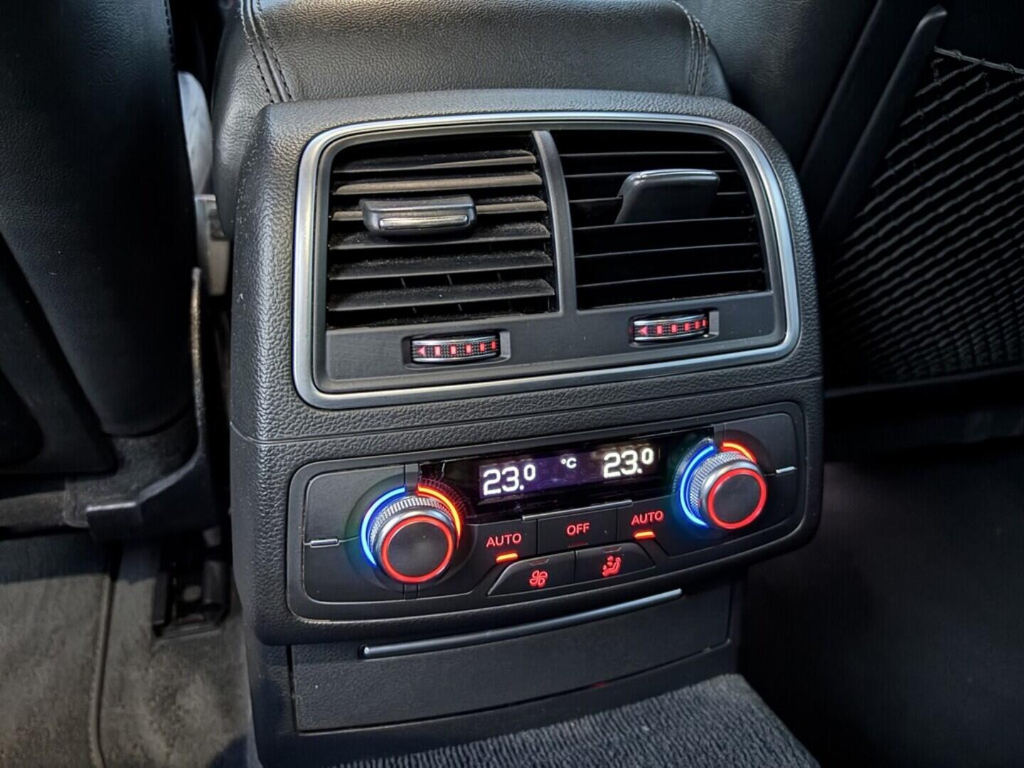 OZ190V01485_38.webp_A6 AVANT  3.0 TDI 200 kW automat