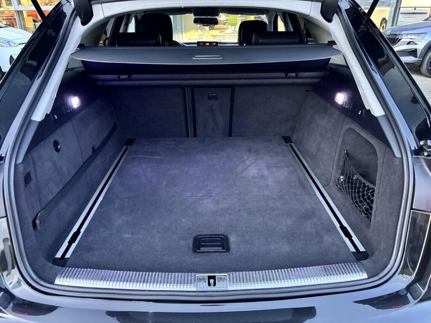 OZ190V01485_39.webp_A6 AVANT  3.0 TDI 200 kW automat