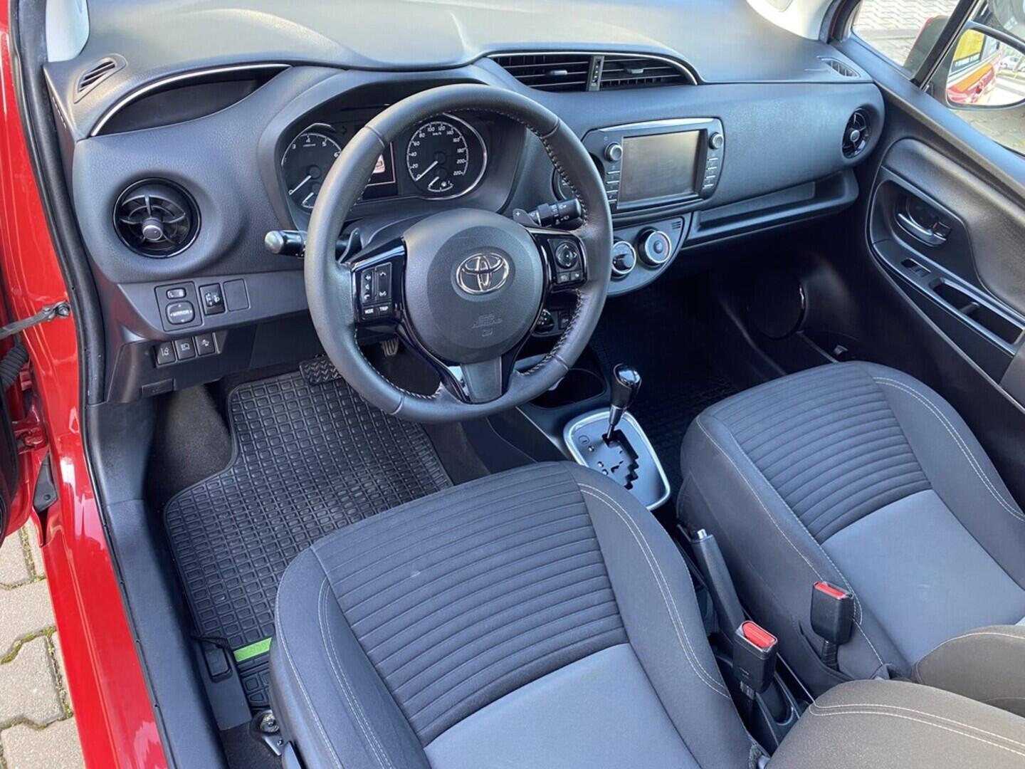 OZ190V01486_19.webp_YARIS Multidrive S Active Trend 1.5 VVT-iE 82 kW automat