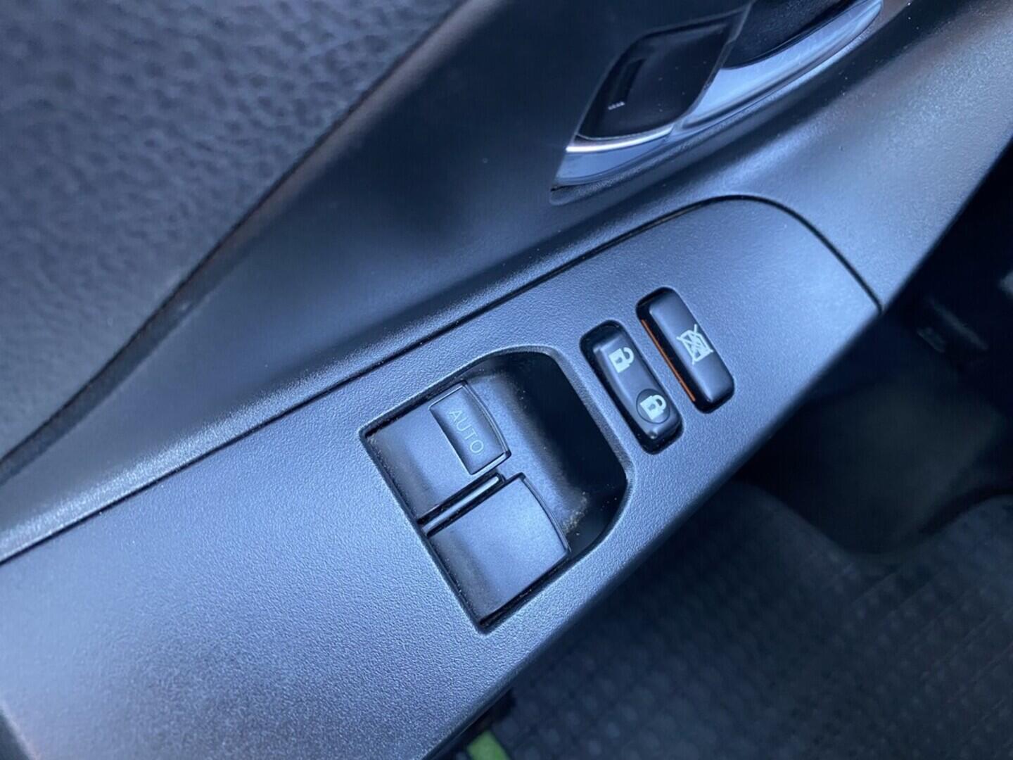 OZ190V01486_21.webp_YARIS Multidrive S Active Trend 1.5 VVT-iE 82 kW automat