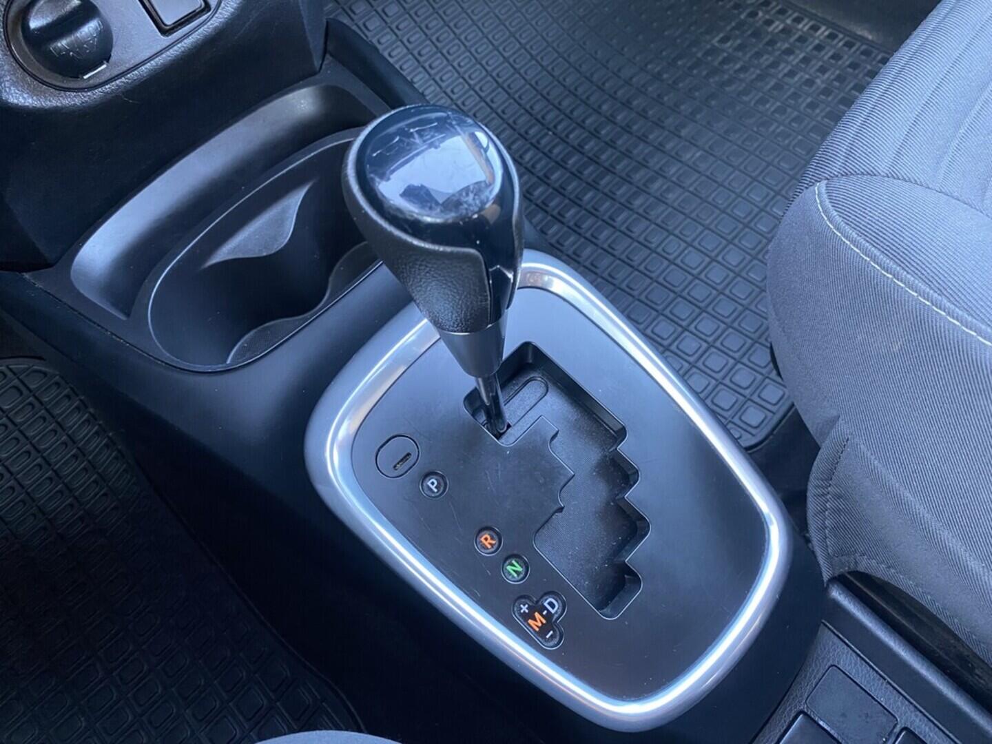 OZ190V01486_37.webp_YARIS Multidrive S Active Trend 1.5 VVT-iE 82 kW automat