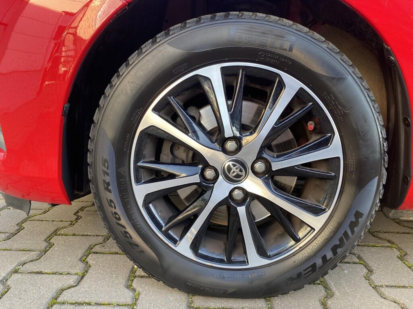 OZ190V01486_40.webp_YARIS Multidrive S Active Trend 1.5 VVT-iE 82 kW automat